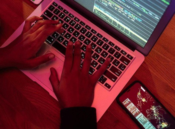 Strumenti Online Futuri per Schermi Pubblicitari Interattivi